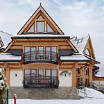 Lux Tatry By Renters Prestige