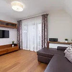 Lux Tatry By Renters Prestige